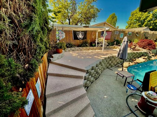 Backyard Steps, Slip-Resistant Coating, Safety Surfacing
SunPlay
Sundek
