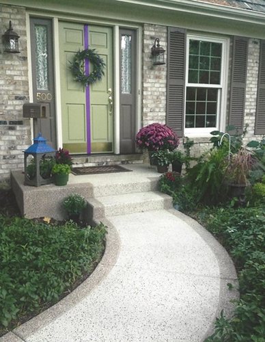 Aggregate Effects, Front Walkway
Walkways & Stairs 
SUNDEK Houston
